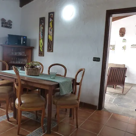 Apartament La Cuadra De By Suncanarias
